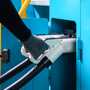 Konecranes E-ACE empty container handler_PR image_charging