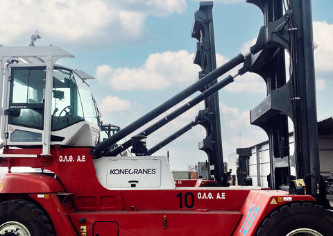 Overhead driver protection guard from Konecranes